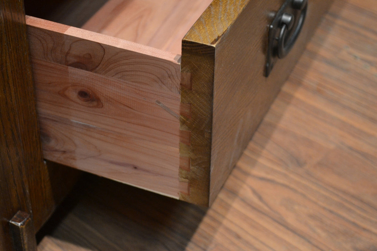 Mission Quarter Sawn Oak TV Stand - 60" (Pre-Order Micheal's Cherry)
