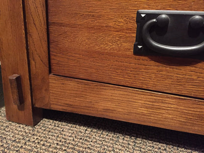 Mission Quarter Sawn Oak TV Stand - 60" (Pre-Order Micheal's Cherry)