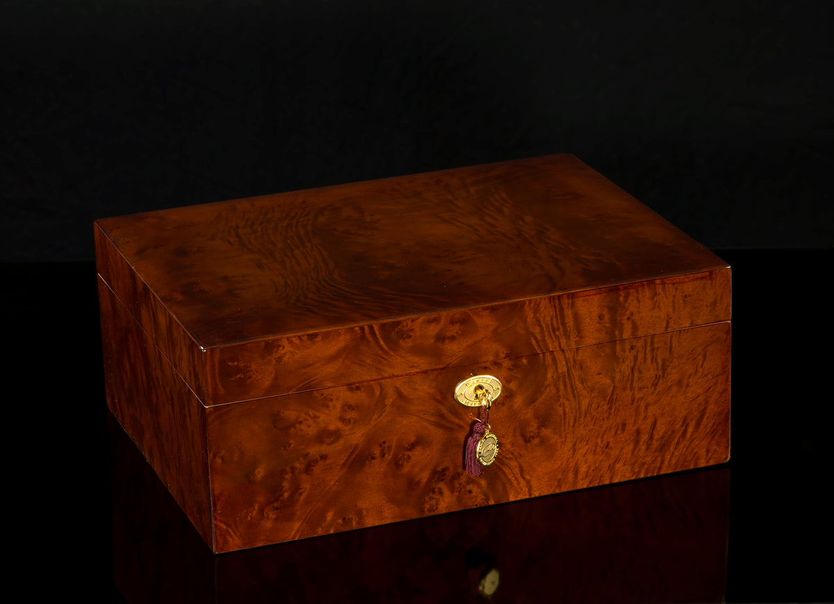 Daniel Marshall Limited Edition Humidor - 165 Cigar Capacity - Burl - closed